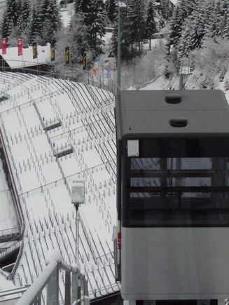 DATAEAGLE УСПЕШНО ИСПОЛЬЗУЕТСЯ В ГОРОДЕ OBERSTORFER НА SCHATTENBERGSCHANZE АРЕНЕ „ERDINGER ARENA“ ДЛЯ ПРЫЖКОВ НА ЛЫЖАХ.