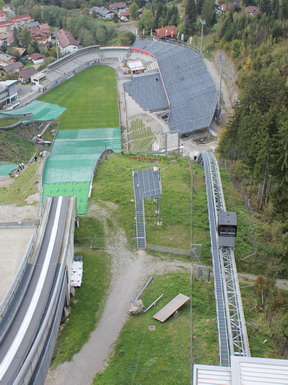 DATAEAGLE УСПЕШНО ИСПОЛЬЗУЕТСЯ В ГОРОДЕ OBERSTORFER НА SCHATTENBERGSCHANZE АРЕНЕ „ERDINGER ARENA“ ДЛЯ ПРЫЖКОВ НА ЛЫЖАХ.